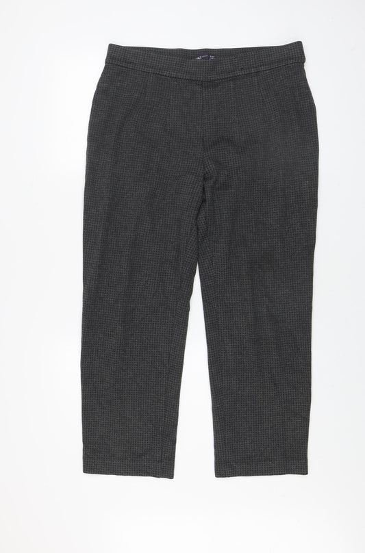 Marks and Spencer Women’s Grey Geometric Knit Straight Trousers Size 16 Short