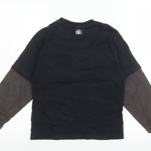 Marks and Spencer Boys Black Long Sleeve Scorpion Graphic T-Shirt 6-7 Years