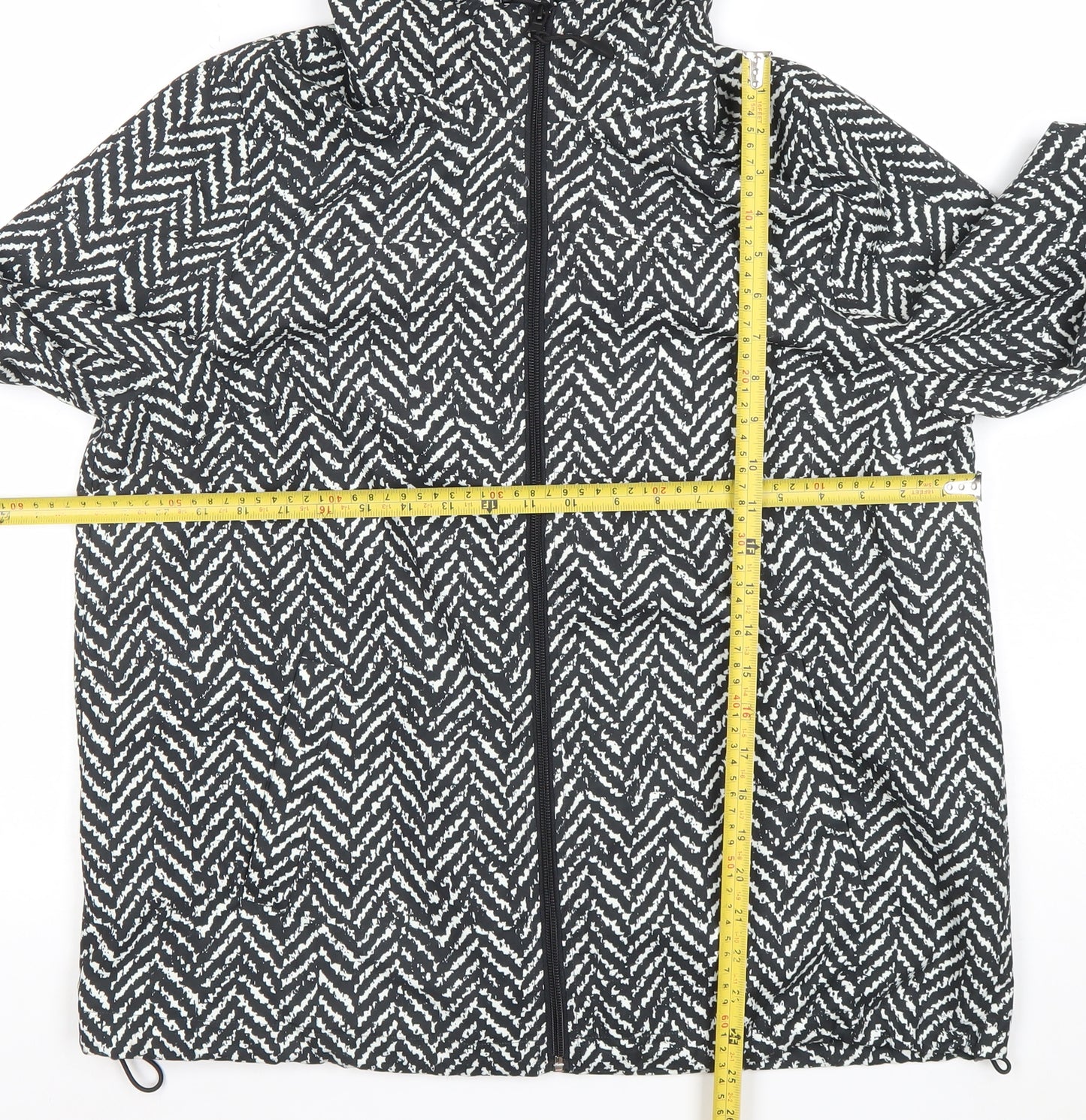 Damart Women Black Geometric Hooded Puffer Jacket Size 16