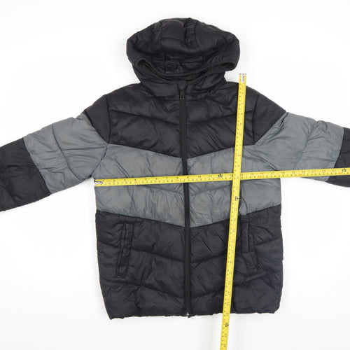 Primark Boys Black Colourblock Hooded Puffer Jacket 12-13 Years
