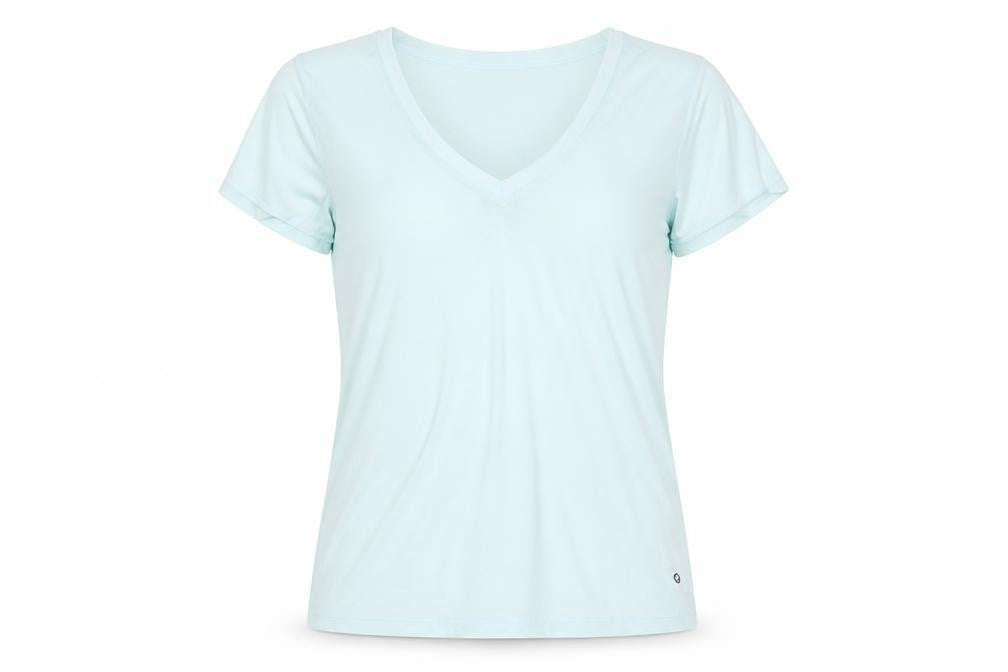 Front view of GapFit Women Blue V-Neck Short Sleeve Basic T-Shirt M Regular