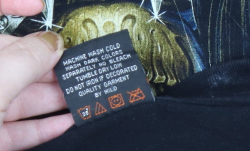 Wild Men's Black XL Skull Horror Graphic T-Shirt