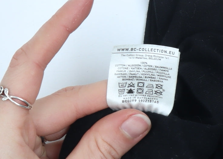 B&C Collection Men's Black L Graphic Cotton Crew Neck T-Shirt