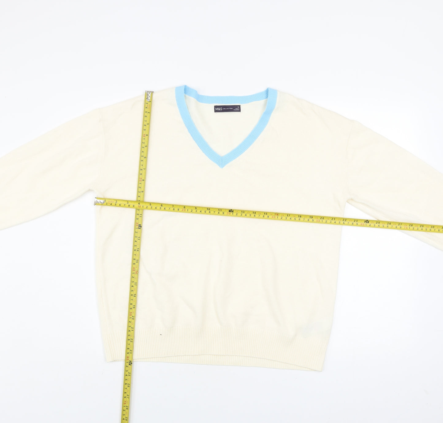 Marks and Spencer Women’s Ivory V-Neck Knit Jumper Size 16