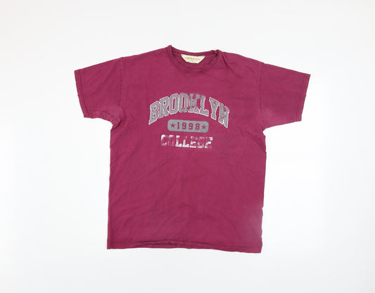 Harper & Lewis Men's Red Brooklyn College Retro T-Shirt Size M