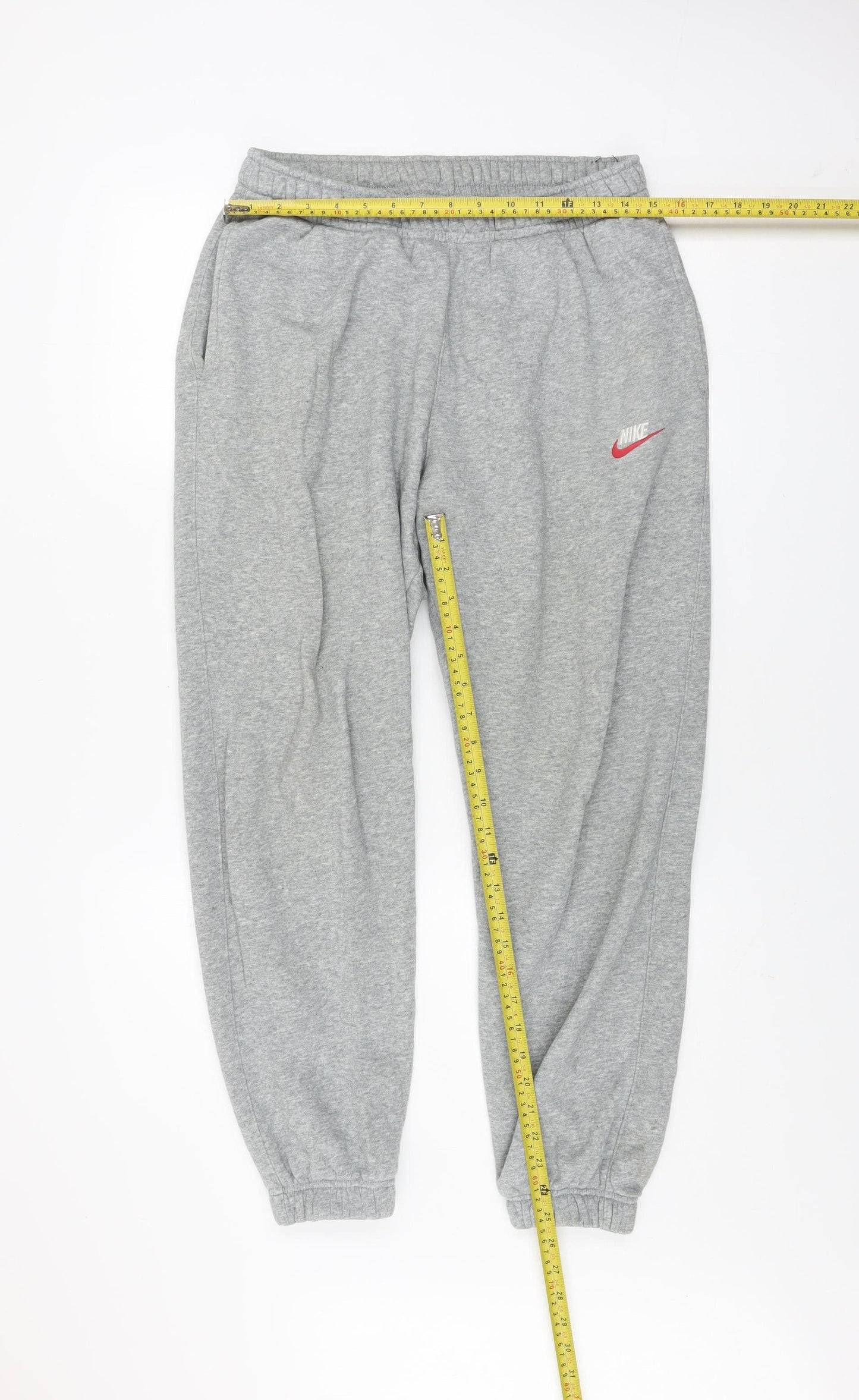 Nike Men’s Grey Fleece Sweatpants M Regular Fit Joggers