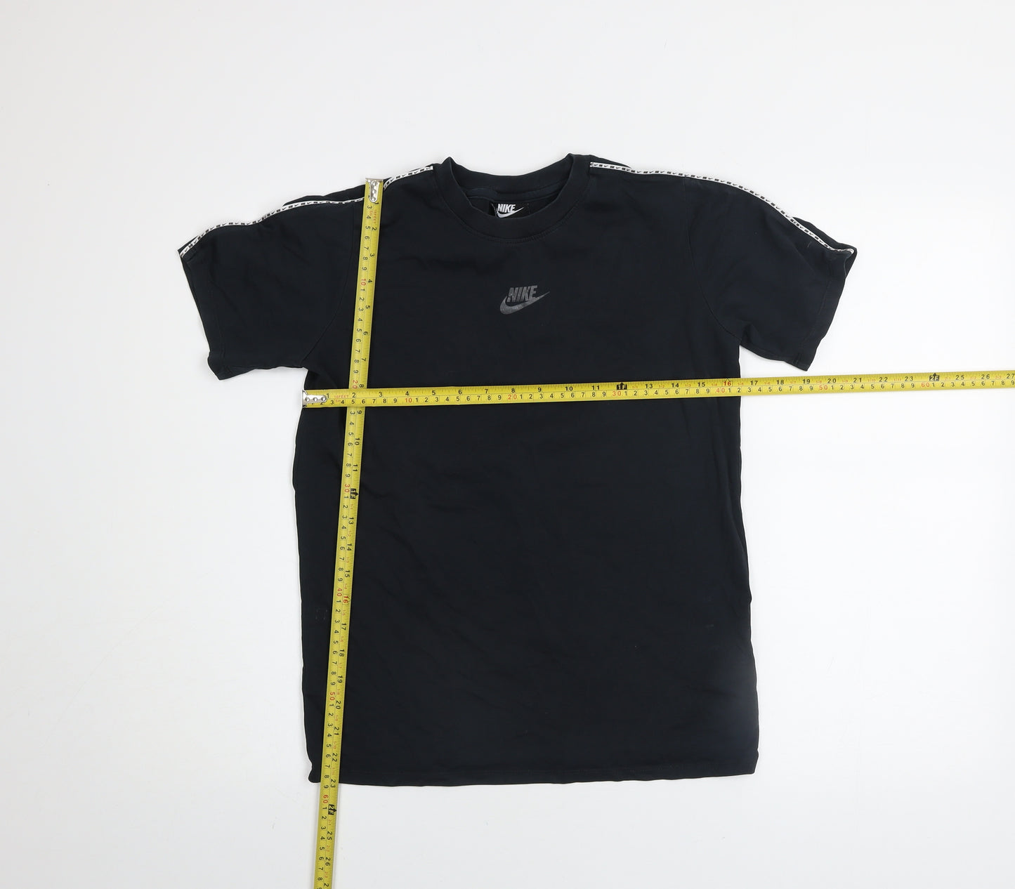Nike Boys Black Logo Sports T-Shirt Size 158cm Short Sleeve Cotton Blend