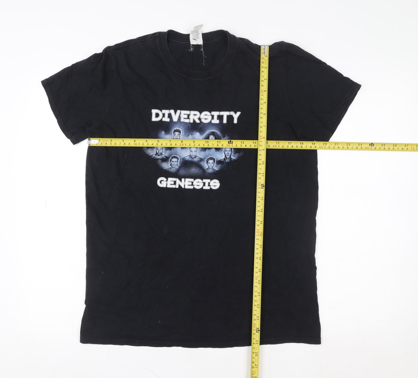 Gildan Men's Black Diversity Genesis Tour 2017 Graphic T-Shirt Size M