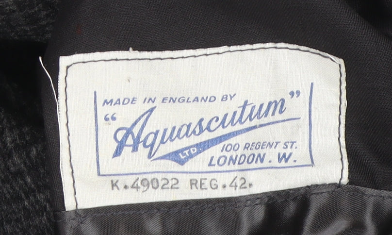 Aquascutum Men's Grey Wool Check Overcoat Size 42 Regular