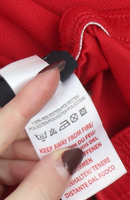 Umbro Men's Red Polyester Athletic Shorts Size M