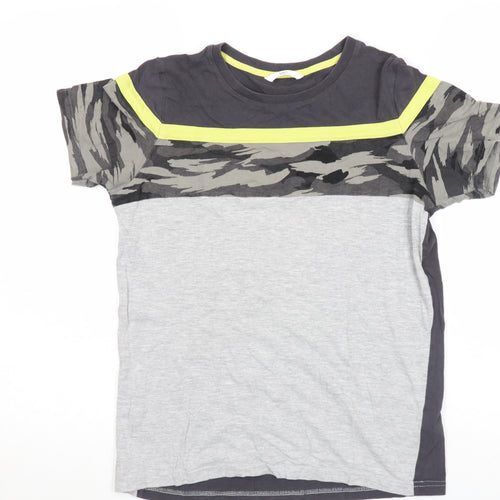 Marks and Spencer Boys Grey Camouflage Short Sleeve Cotton T-Shirt 2-3 Years