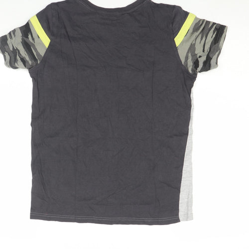 Marks and Spencer Boys Grey Camouflage Short Sleeve Cotton T-Shirt 2-3 Years