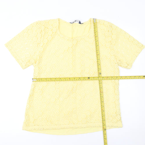Isle Women Yellow Lace Short Sleeve Blouse Size 14-16