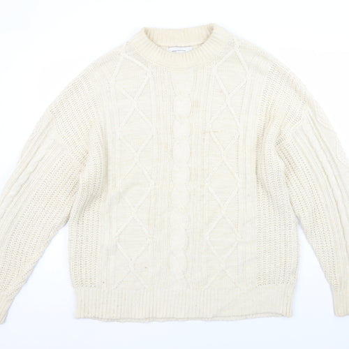 Urban Outfitters Women’s Ivory Cable-Knit Jumper M