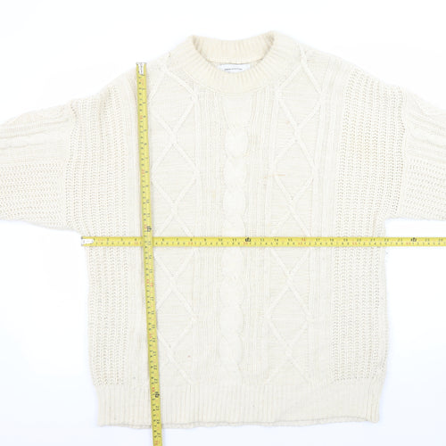 Urban Outfitters Women’s Ivory Cable-Knit Jumper M