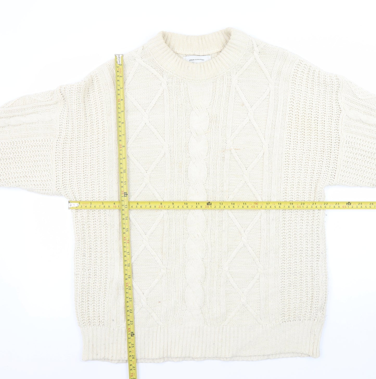 Urban Outfitters Women’s Ivory Cable-Knit Jumper M