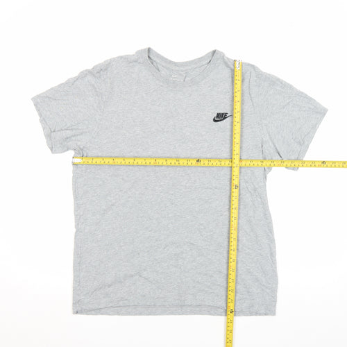 Nike Women’s Grey Basic T-Shirt Size S Crew Neck Short Sleeve