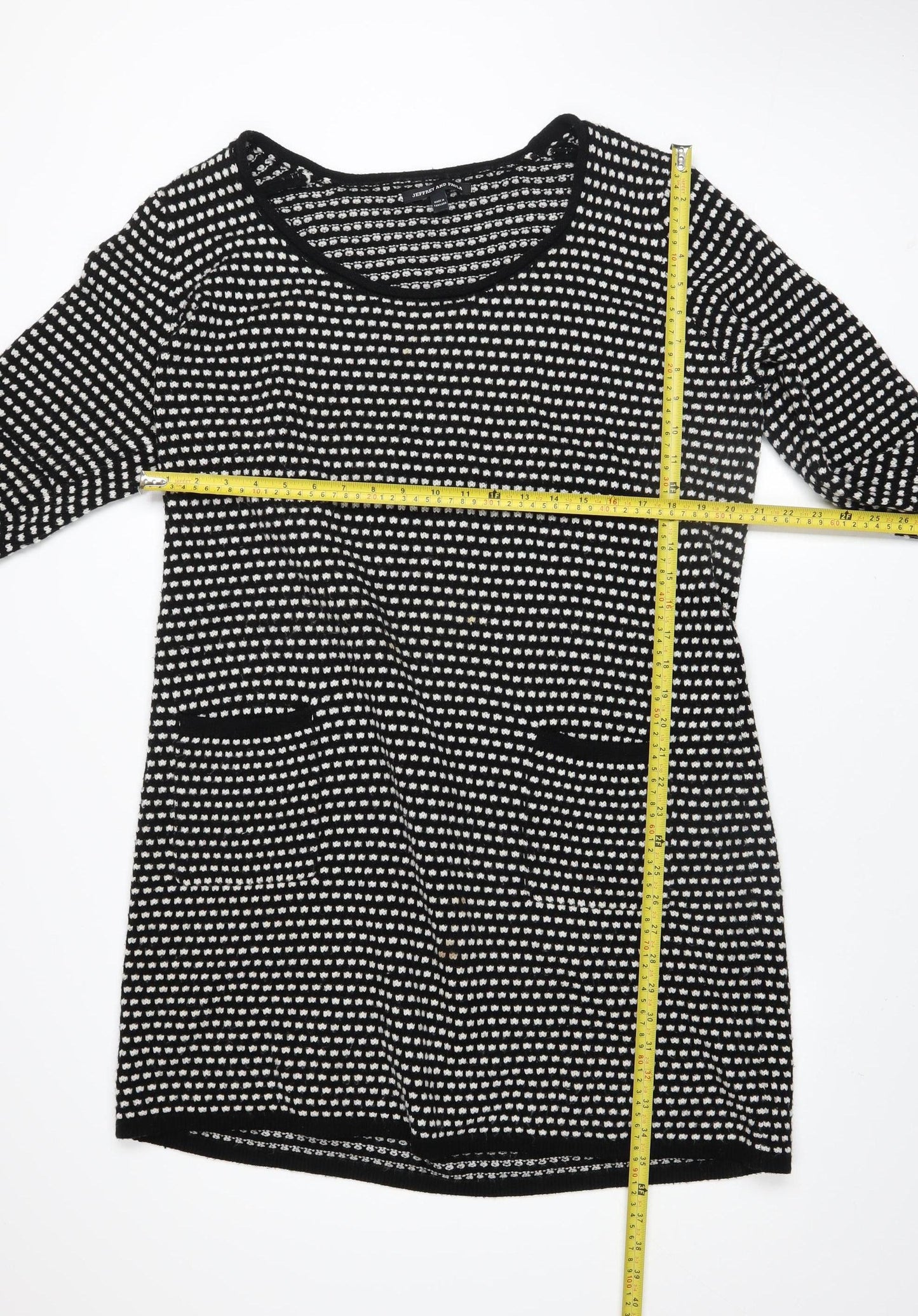 Jeffrey and Paula Women’s Black Knit Shift Dress Size 20/22 Plus