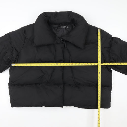 In The Style Women’s Black Cropped Puffer Jacket Size 20 Winter Coat
