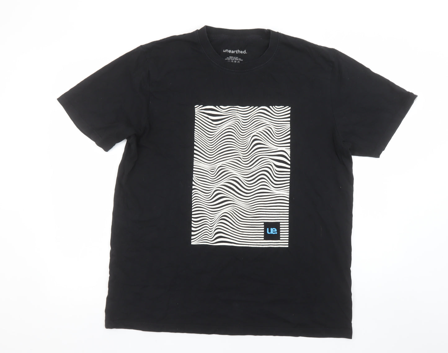 Unearthed Men’s Black Graphic Art Print Crew Neck T-Shirt L