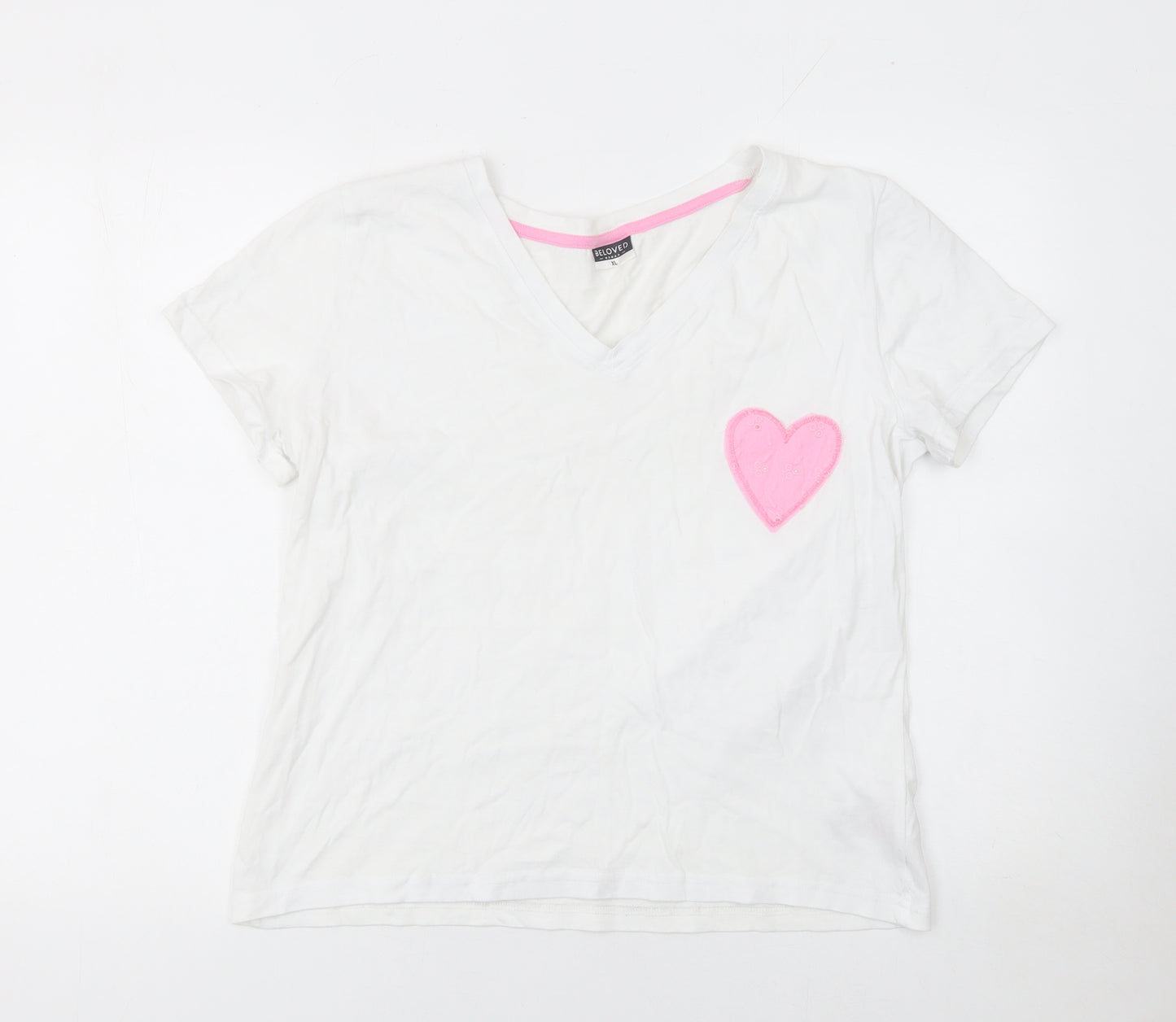Beloved Women’s White Cotton V-Neck T-Shirt XL with Pink Heart Patch