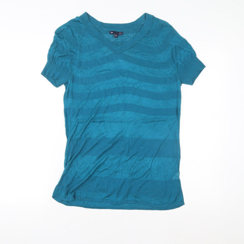 Gap Women's Blue Striped V-Neck Short Sleeve Knit T-Shirt Size M