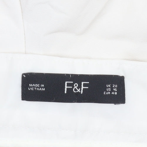 F&F Women’s Ivory Bermuda Shorts Size 20 Cotton Blend Belted Casual