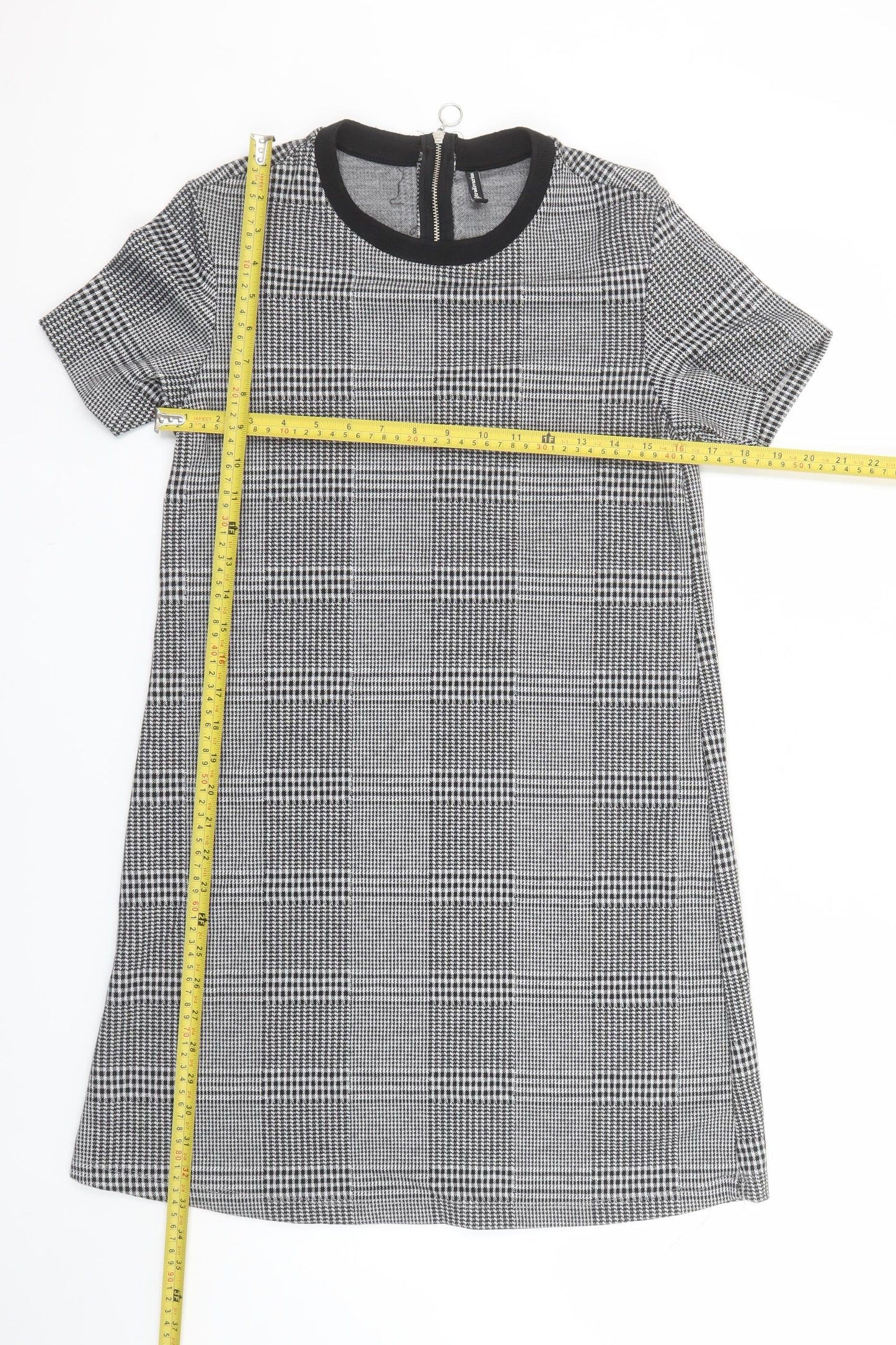 Stradivarius Women Grey Check Shift Dress Size 12 Short Sleeve Zip Back