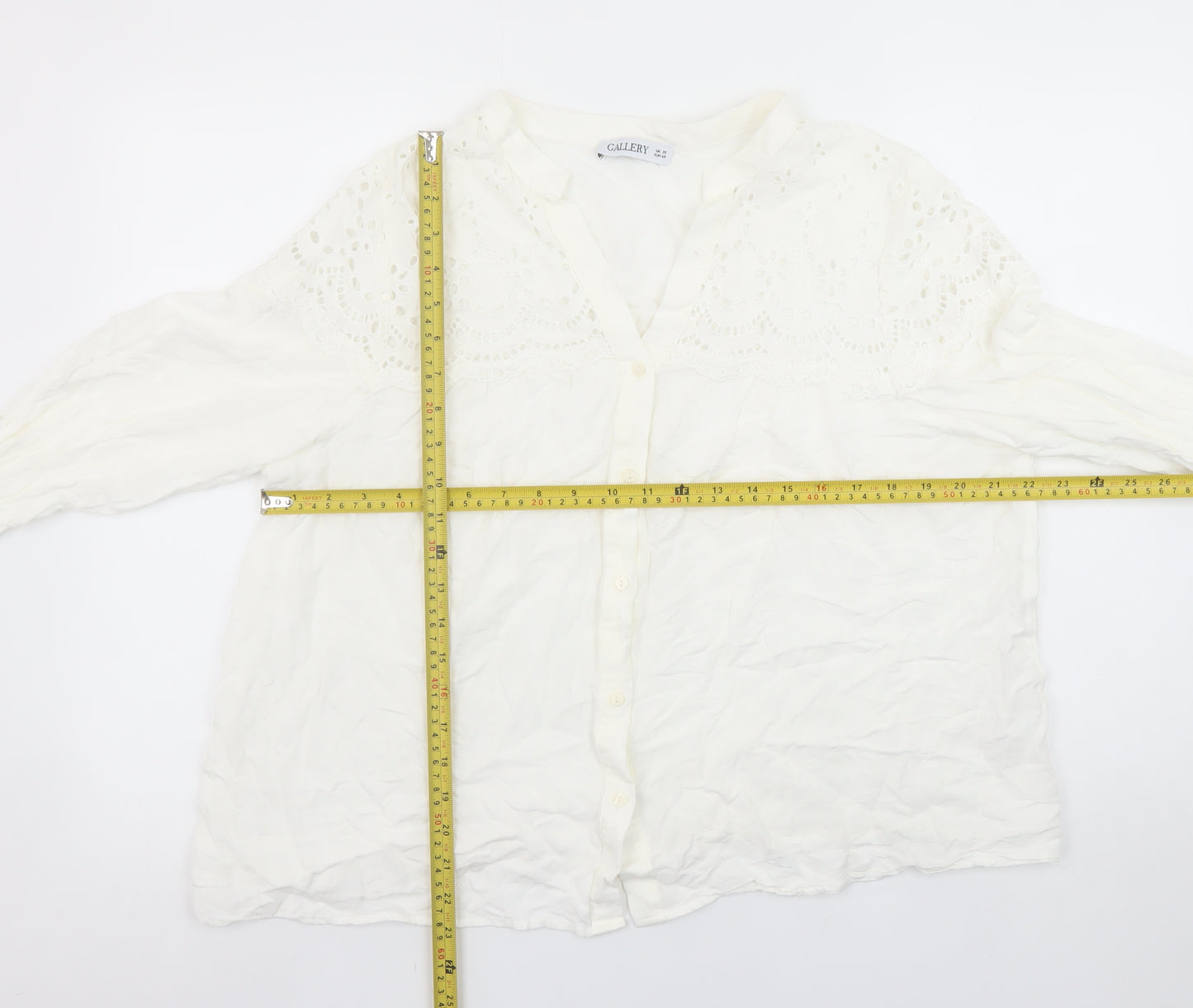 Gallery Women White Long Sleeve Embroidered Button-Up Blouse Size 20