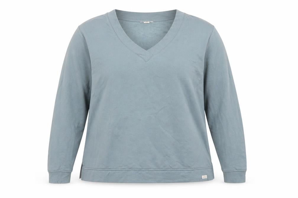 Front view of Orvis Women Blue V-Neck Pullover Sweatshirt XL Modal Blend