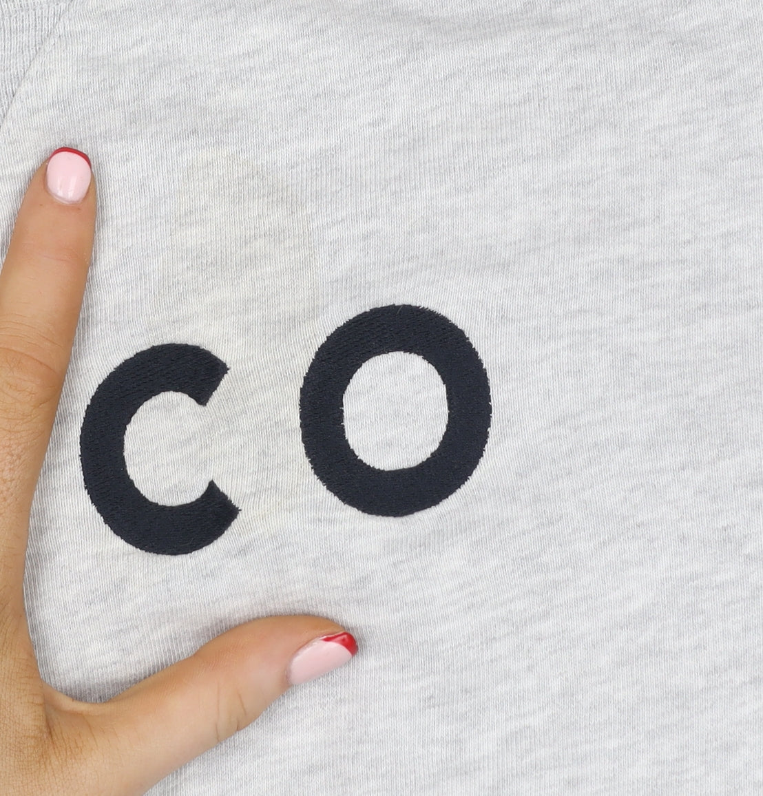 Wood Wood Women's Grey Cotton 'Disconnect' Pullover Sweatshirt Medium