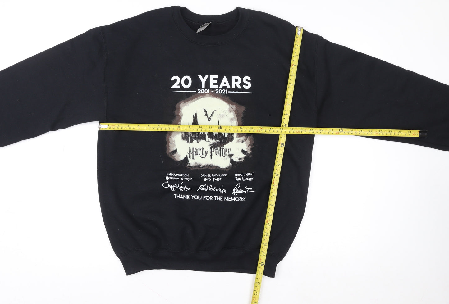 Gildan Women’s Black Medium Harry Potter 20 Years Pullover Sweatshirt