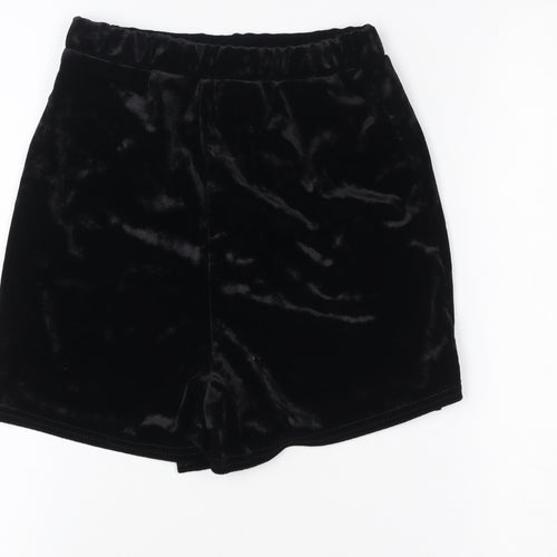Boohoo Women’s Black Velvet High Rise Hot Pants Shorts Size 6