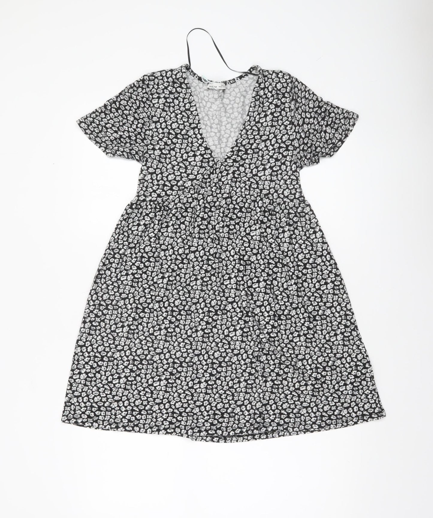 Pull&Bear Women's Black Floral V-Neck Skater Dress XS