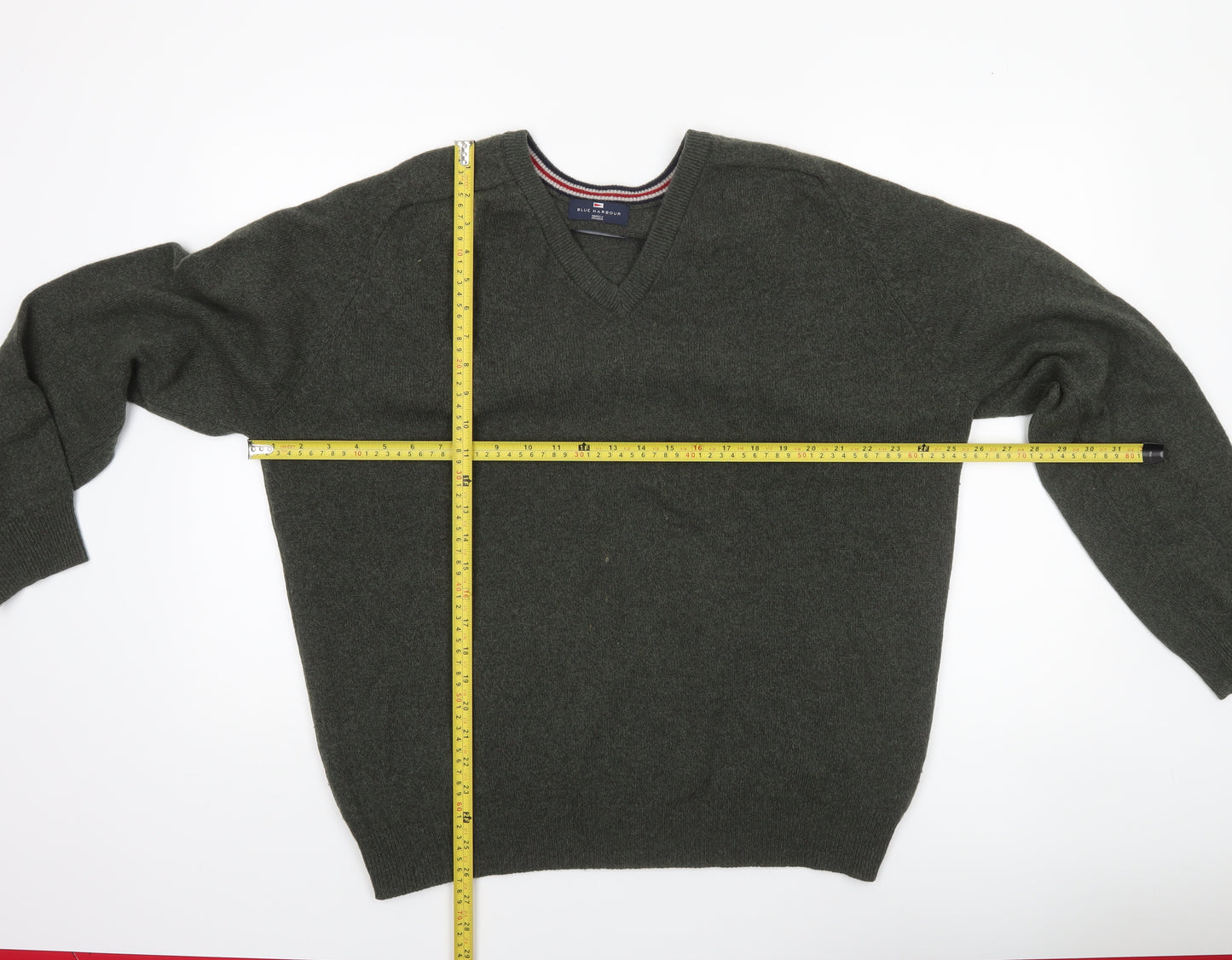 Marks and Spencer Men's Green Lambswool V-Neck Jumper Size L