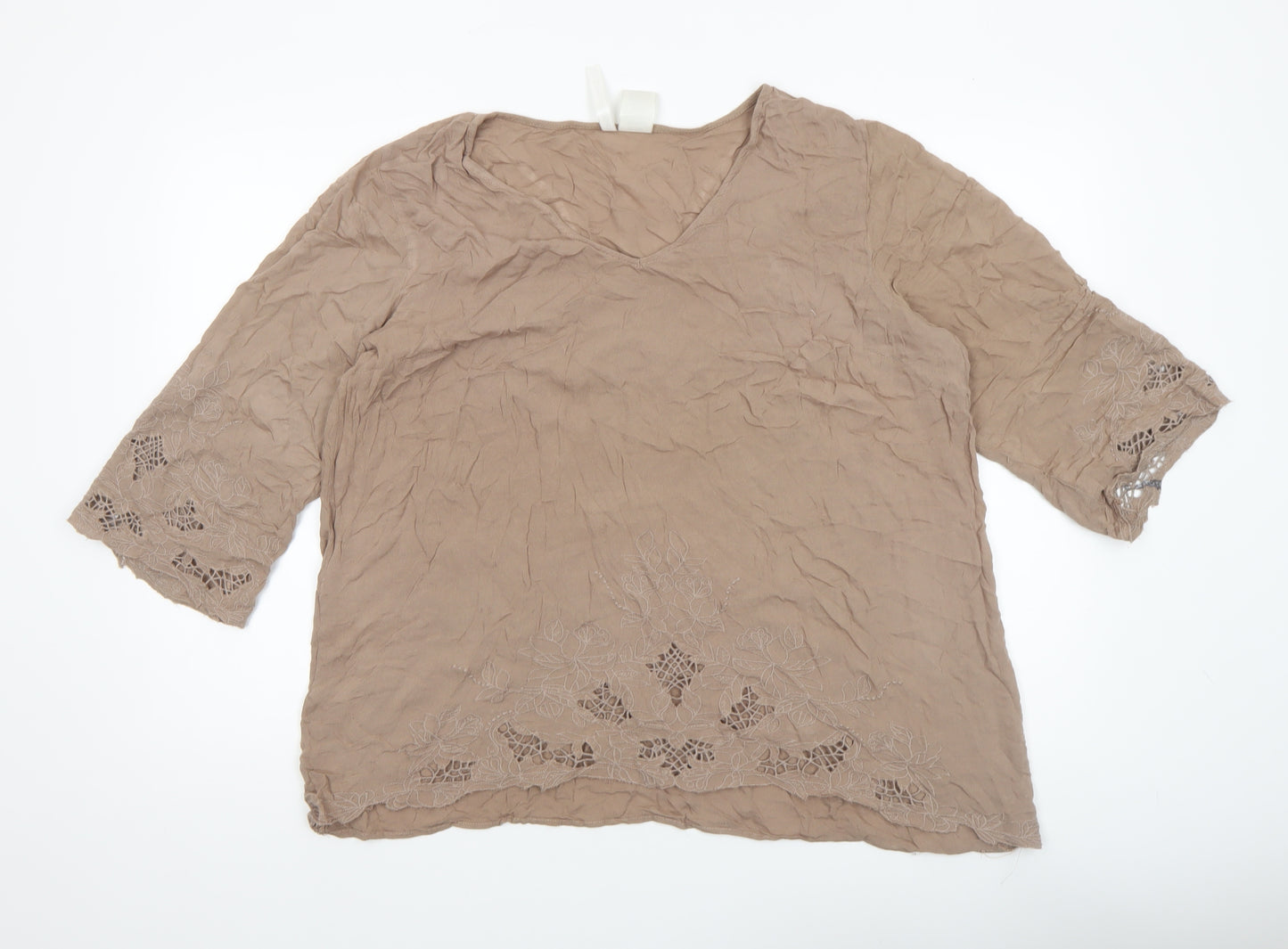 Forgotten Grace Women’s Beige Embroidered Tunic Blouse 2XL Rayon