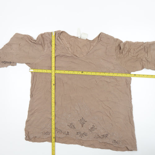 Forgotten Grace Women’s Beige Embroidered Tunic Blouse 2XL Rayon