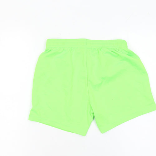 Umbro Boys Green Athletic Shorts Size 146cm Polyester Activewear
