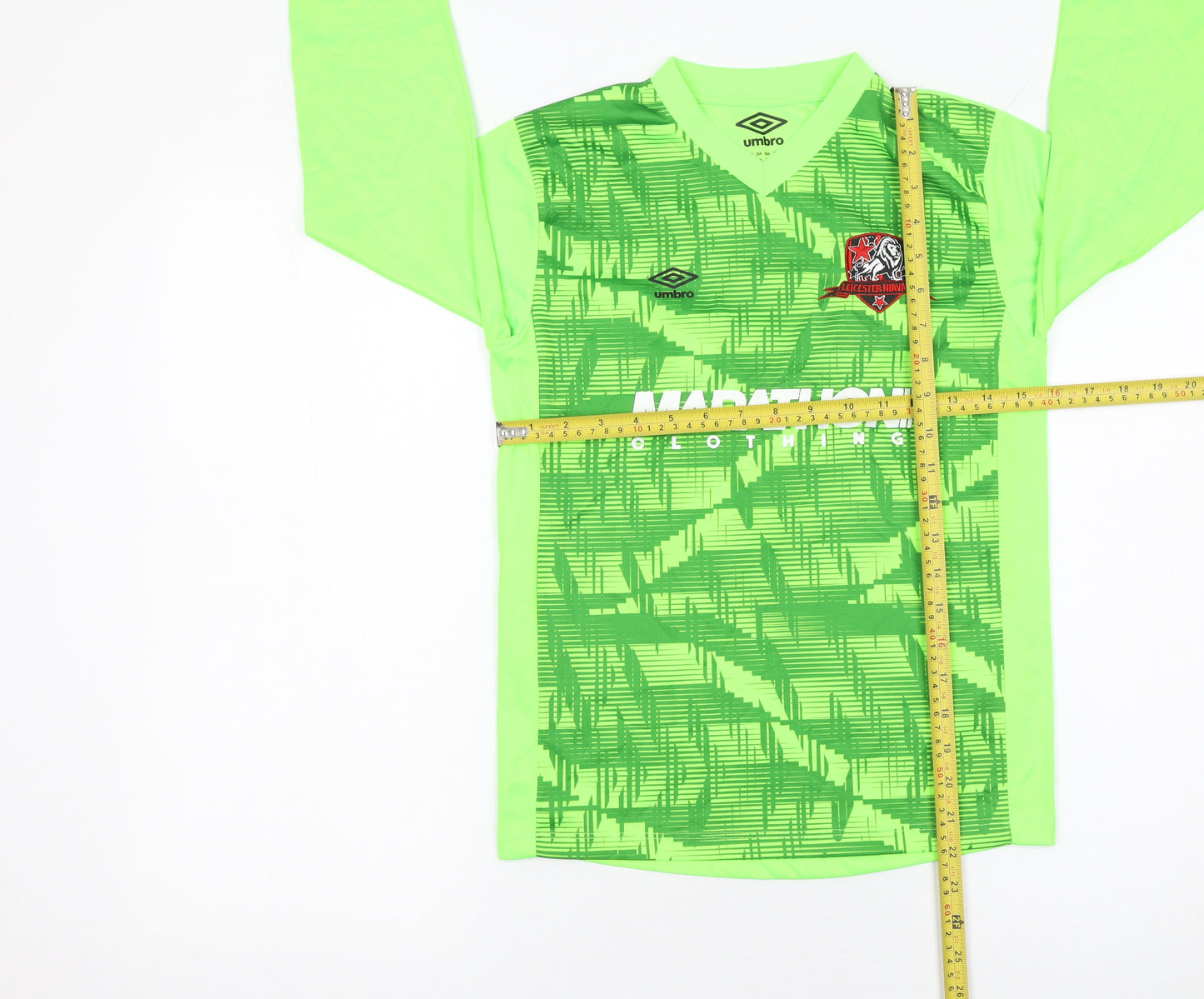 Umbro Boys Green Football Goalkeeper Jersey Top Size 146 Long Sleeve