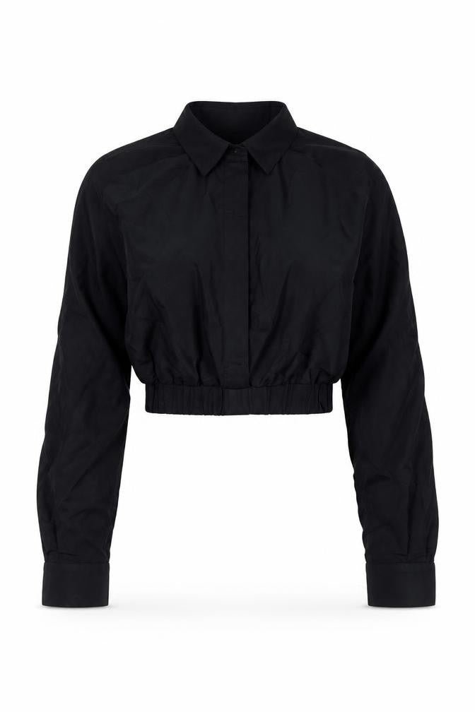 Front view of Boohoo Women’s Black Cropped Collared Blouse UK 6