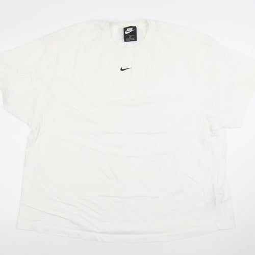 Nike Women’s White 2XL Relaxed Fit Cotton Basic T-Shirt