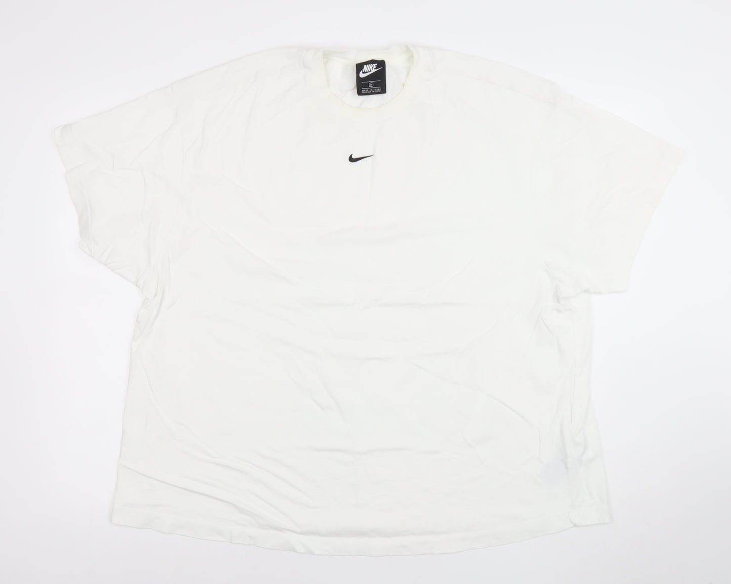 Nike Women’s White 2XL Relaxed Fit Cotton Basic T-Shirt