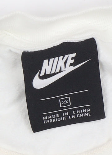 Nike Women’s White 2XL Relaxed Fit Cotton Basic T-Shirt