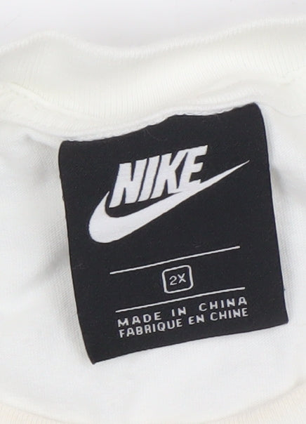 Nike Women’s White 2XL Relaxed Fit Cotton Basic T-Shirt
