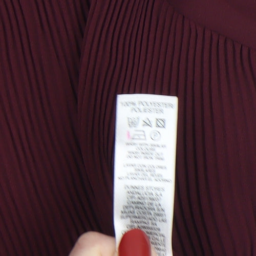 Dunnes Women's Red Pleated Tunic Blouse Size 12 Sleeveless Lightweight Top