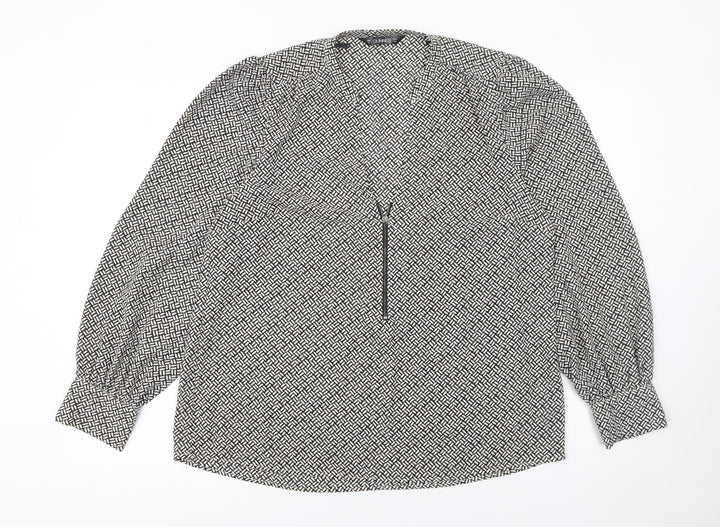 Dunnes Women’s Black Geometric Long Sleeve V-Neck Blouse Size M