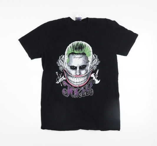 Front view of Suicide Squad Men's Black Joker Graphic Print T-Shirt Medium