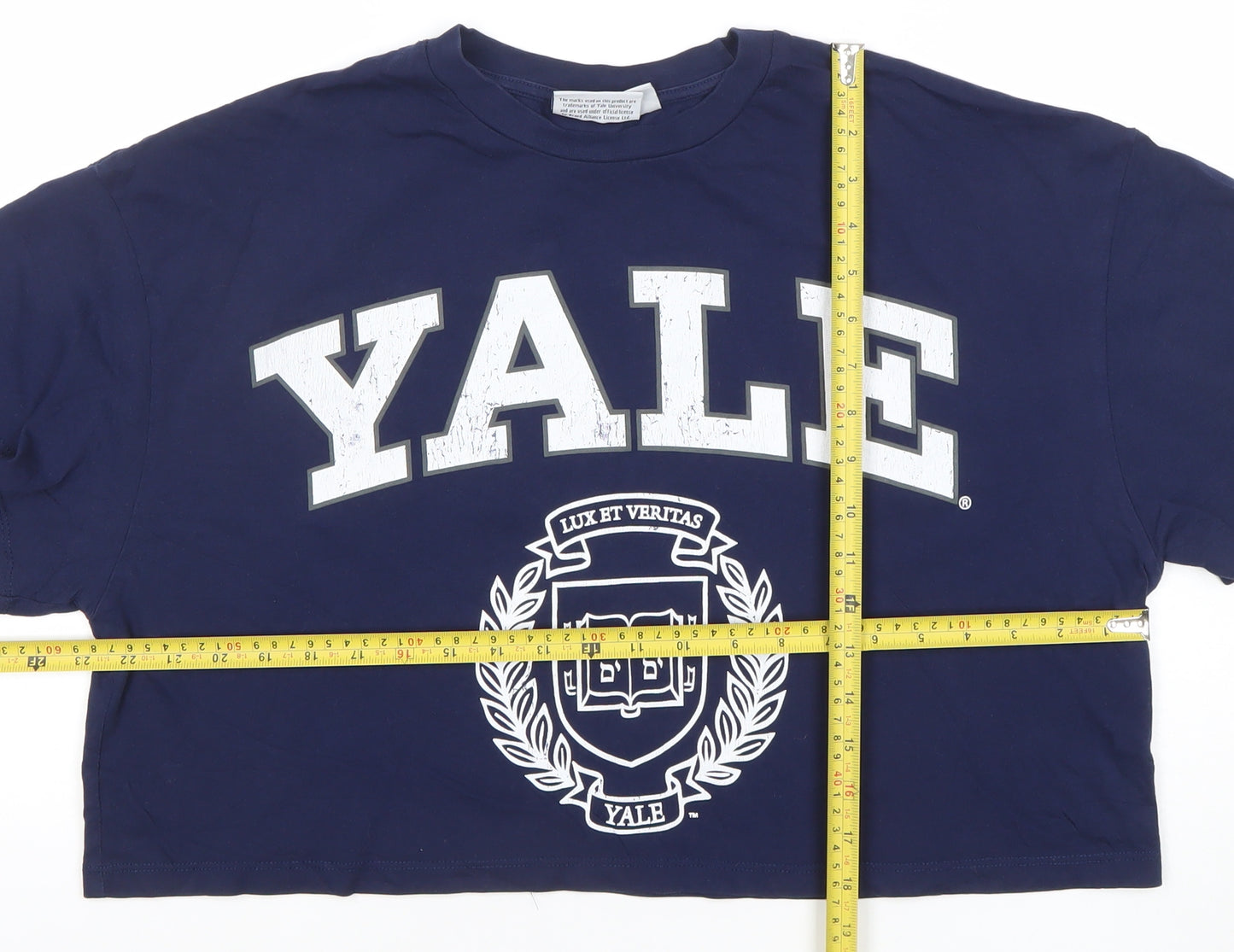 Yale University Women's Blue Cropped T-Shirt XL Relaxed Fit