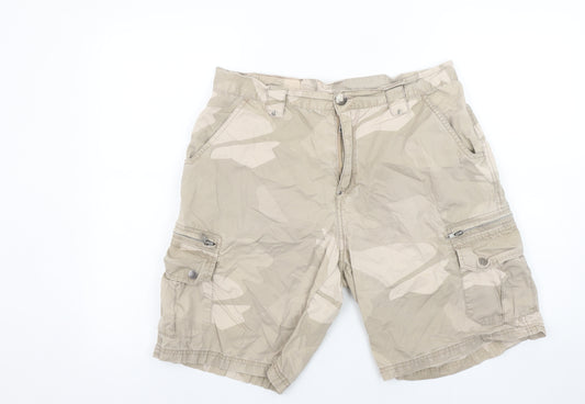 Airwalk Men's Beige Camouflage Cargo Shorts Size M Regular Fit