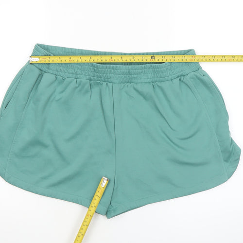 Dunnes Stores Women’s Green L Sweat Shorts Polyester Blend Activewear
